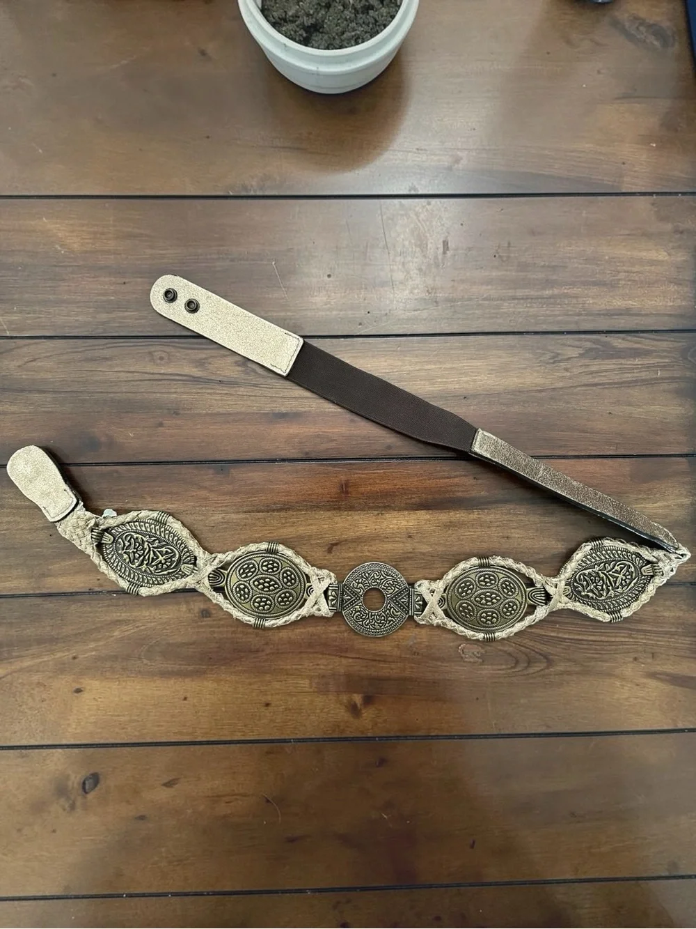 Vintage Y2K Chico’s Gold Metal and Brown Embellished Braided Waist Belt M